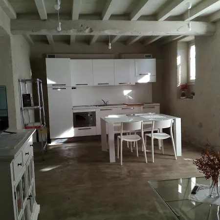 Casa Torre Allera Nocleg ze śniadaniem Cuneo