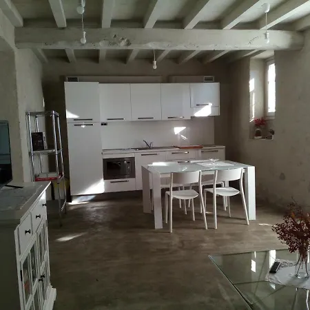 Casa Torre Allera Bed & Breakfast Cuneo