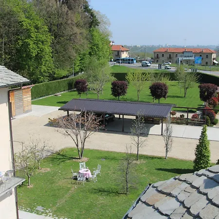 Nocleg ze śniadaniem Casa Torre Allera Cuneo