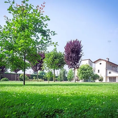 Casa Torre Allera Bed & Breakfast 3*