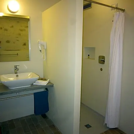 Casa Torre Allera 3* 库尼奥
