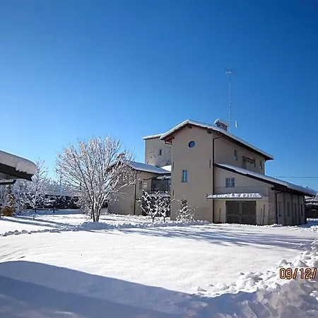 Casa Torre Allera Bed & Breakfast Cuneo