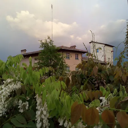 Casa Torre Allera Nocleg ze śniadaniem 3*
