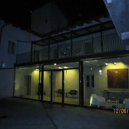 Bed & Breakfast Casa Torre Allera 3*