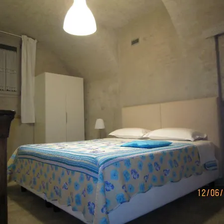 Bed & Breakfast Casa Torre Allera 2*