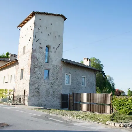 Casa Torre Allera Nocleg ze śniadaniem 3*
