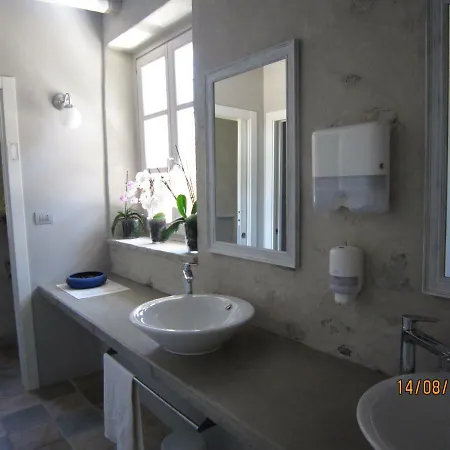 Casa Torre Allera Bed & Breakfast 3*