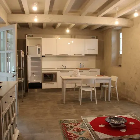 Nocleg ze śniadaniem Casa Torre Allera 3*