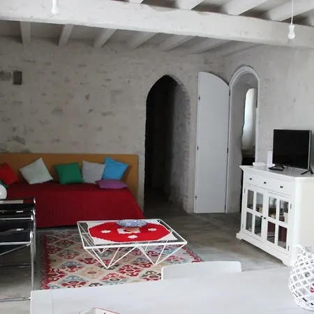 Casa Torre Allera Nocleg ze śniadaniem 3*