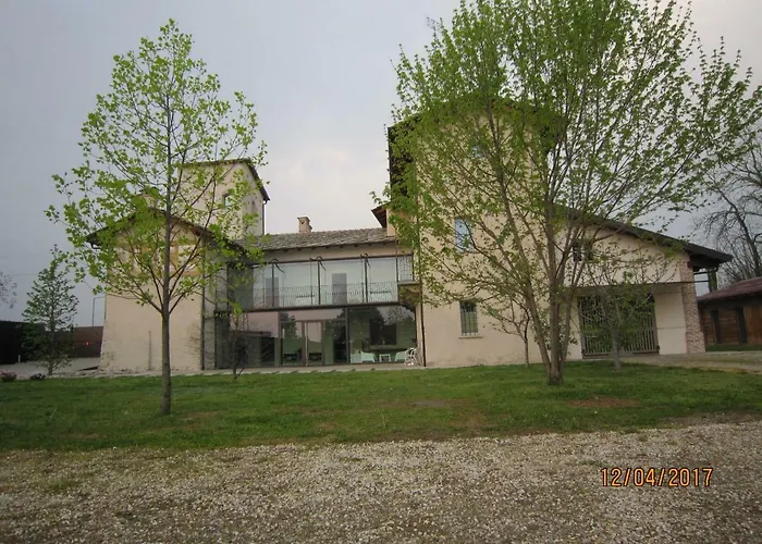 Casa Torre Allera קונאו