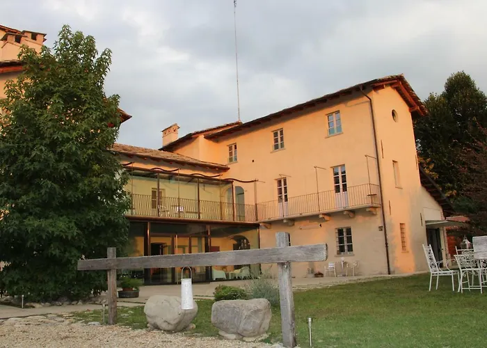 Casa Torre Allera 3* קונאו
